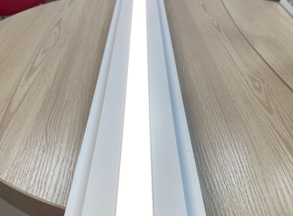 Решітки-дифузори прихованого монтажу з LED підсвічуванням