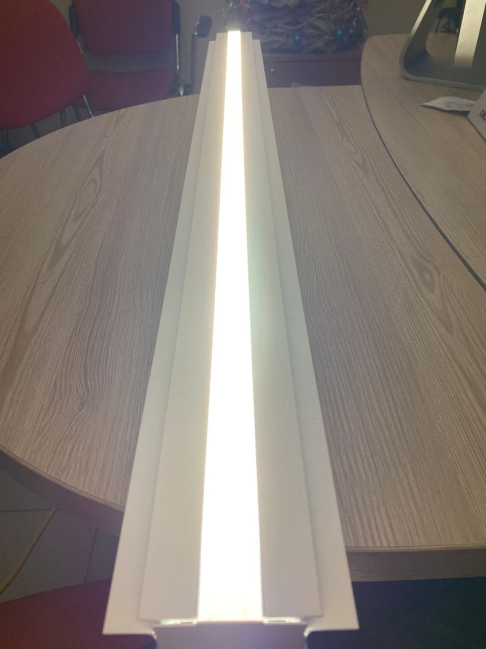Щілинні дифузори с LED подсветкой